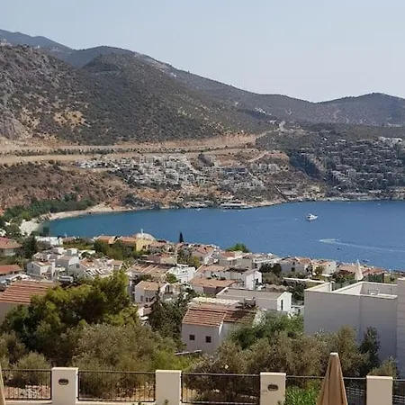 Lovely 2 Bedroom With Stunning Sea Views